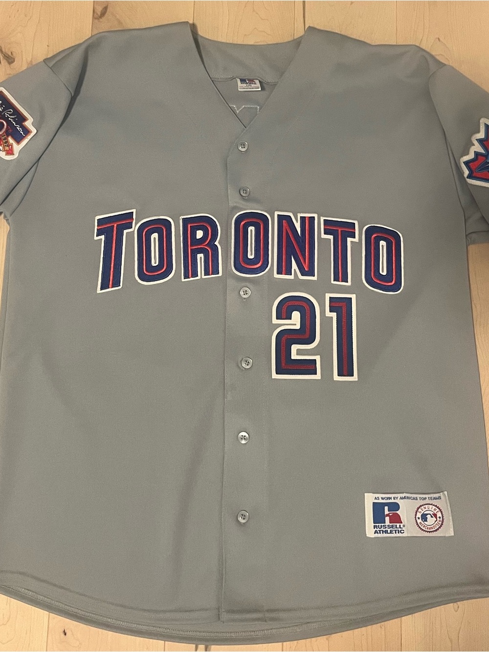 Roger Clemens Toronto Blue Jays Russell Athletic 1997 Jersey (Size Large)